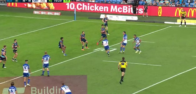 Cogger's first try in Bulldogs colours