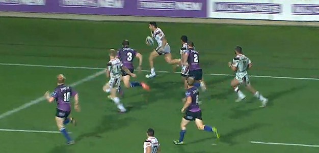 Classic Moment: Morris' amazing try saving tackle