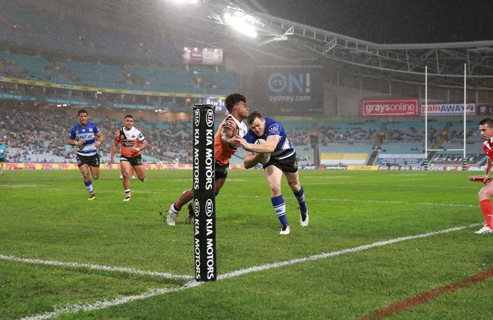 Competition - NRLRound - 18Teams â Bulldogs V TigersDate â  9th of July 2016Venue â ANZ StadiumPhotographer â CoxDescription â 