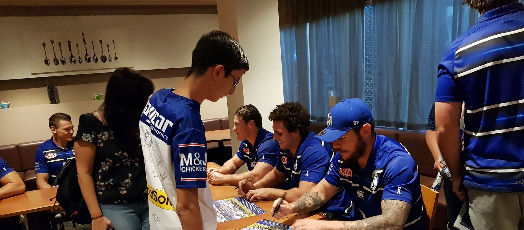 GALLERY | Member Signing Session in Perth