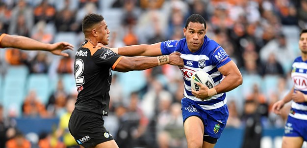 Wests Tigers grind out narrow win over Bulldogs