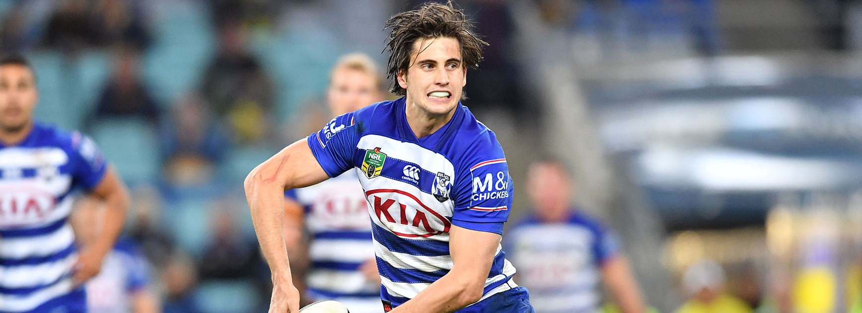 Pay stands by young halves despite Bulldogs' lack of bite