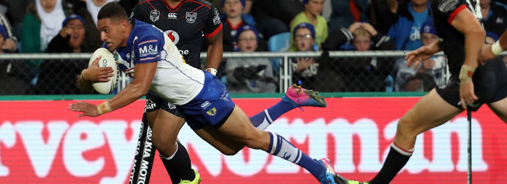 Bulldogs look to continue record against Warriors