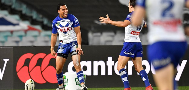 Bulldogs deal massive blow to Broncos' top four hopes