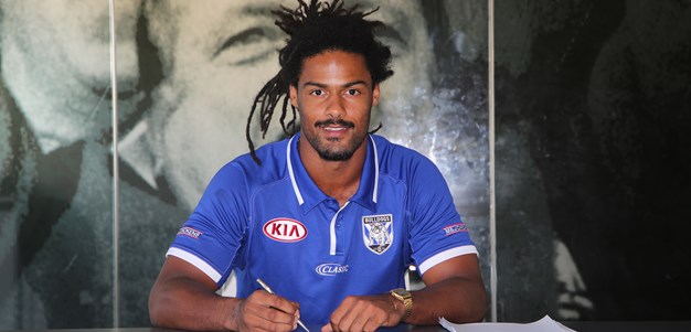 Jayden Okunbor signs for a further two years with the Bulldogs