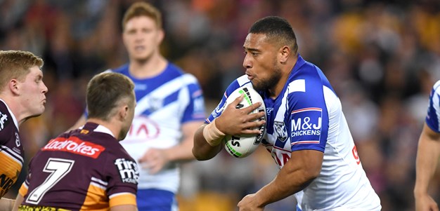 Bulldogs clash with Broncos in pictures