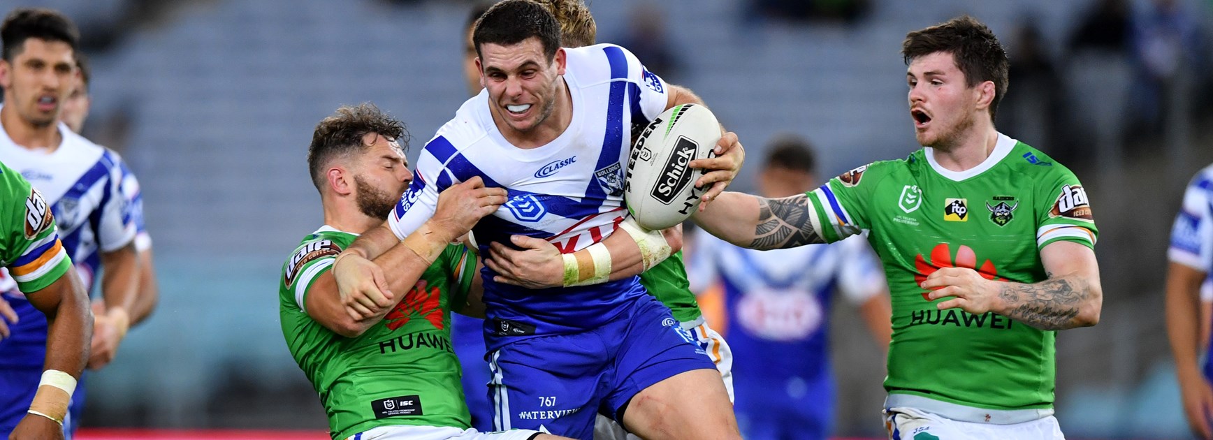 Bateman back with a bang as Raiders scrape past Bulldogs