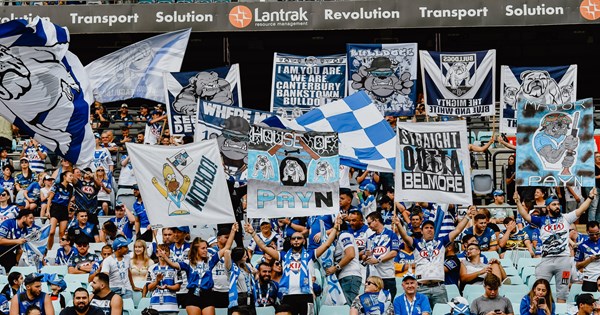 NRL fans stand as one | Bulldogs