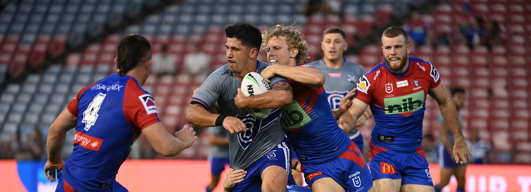 Bulldogs secure draw after Knights fire early