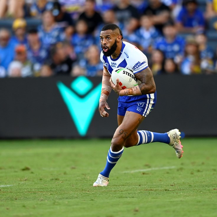 Stars injured as Eels down Dogs at home