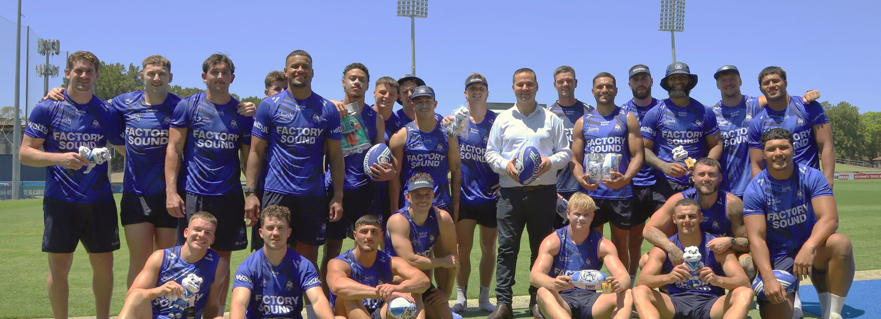 Bulldogs Help Kick Off Mayoral Toy Drive