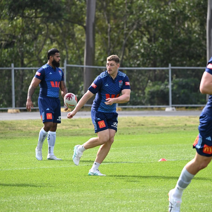 Highschool Teammates Reunite to Face Maroons