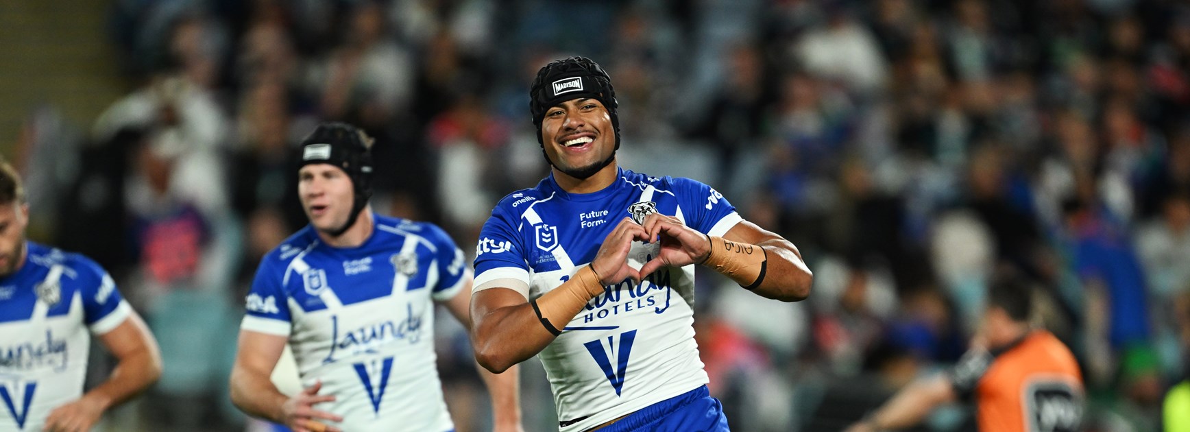 Bulldogs Down Warriors In Statement Win