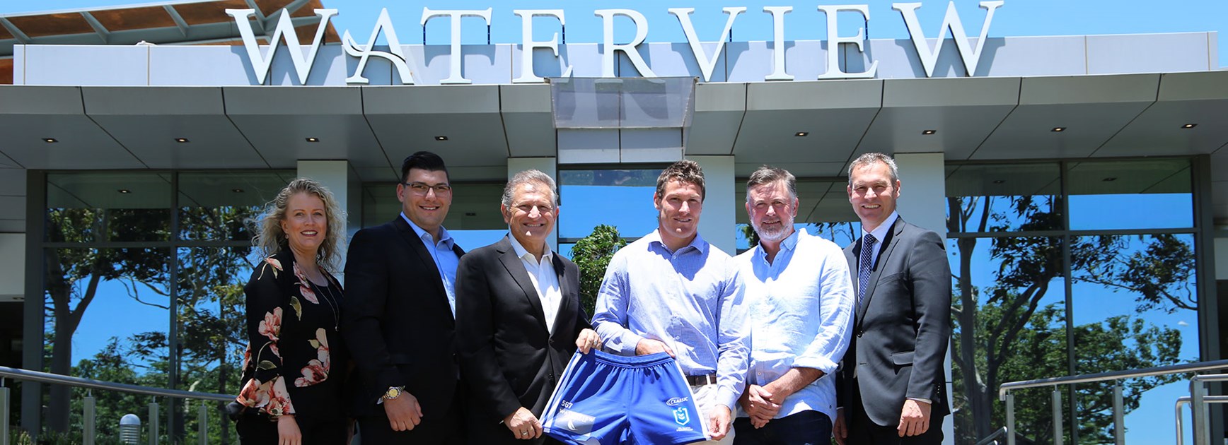 Waterview in Bicentennial Park join forces with the Bulldogs as front of shorts sponsor